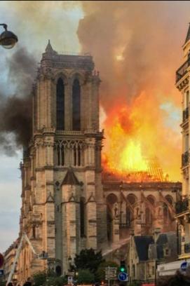 Notre-Dame on Fire (2022)